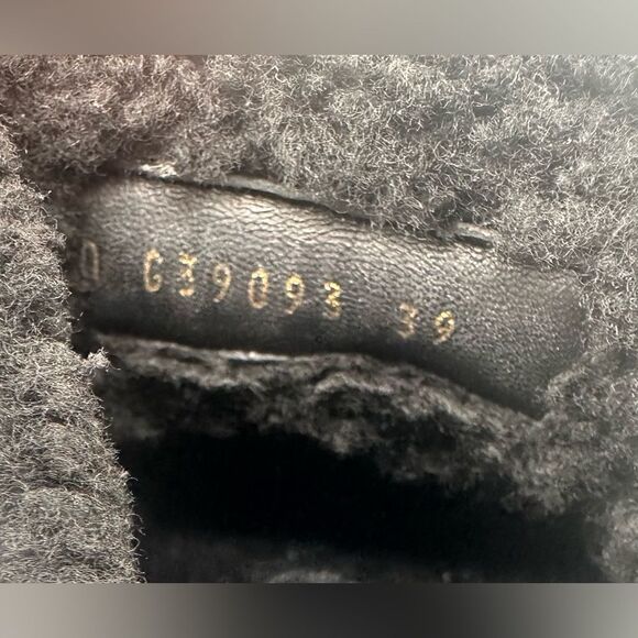 Chanel CC Logo Canvas Shearling Lace Up Combat Boots Black & Gold EU 39 US 8.5-8 - Picture 10 of 15